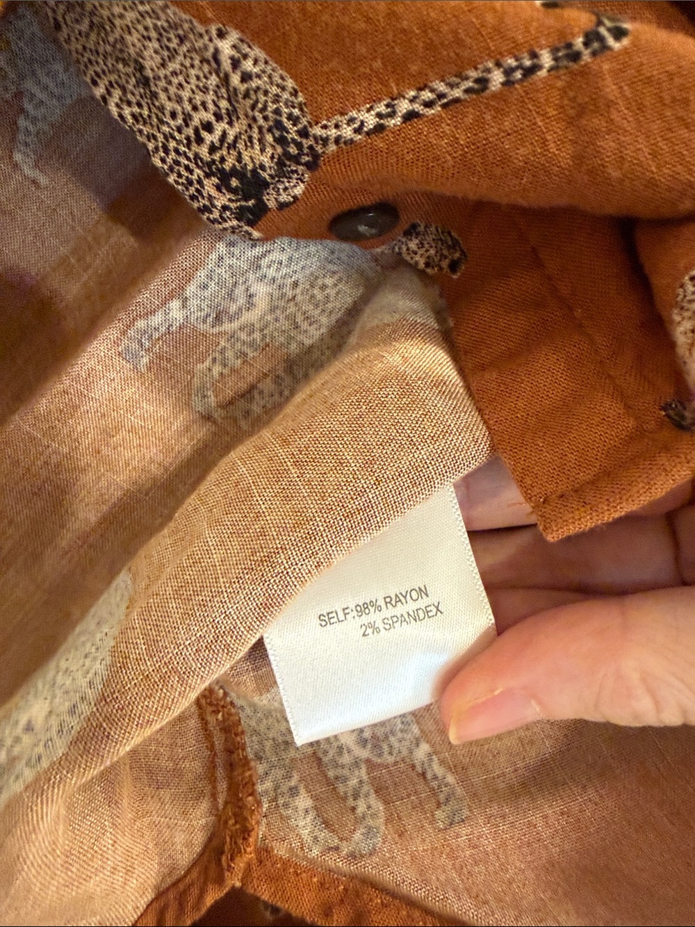 Jane & Delancey Rust Leopard Print Button-Down Blouse LG - Picture 5 of 5